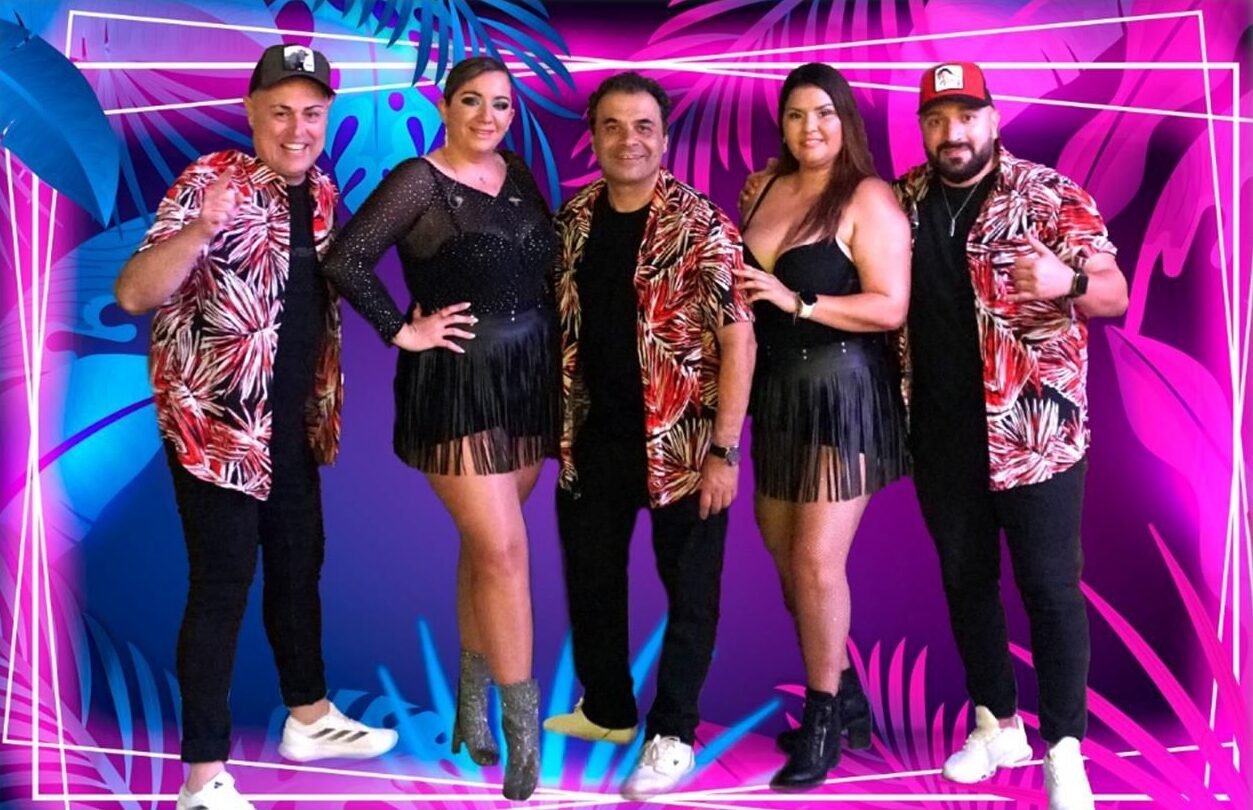 Grupo de música latina en Fuerteventura